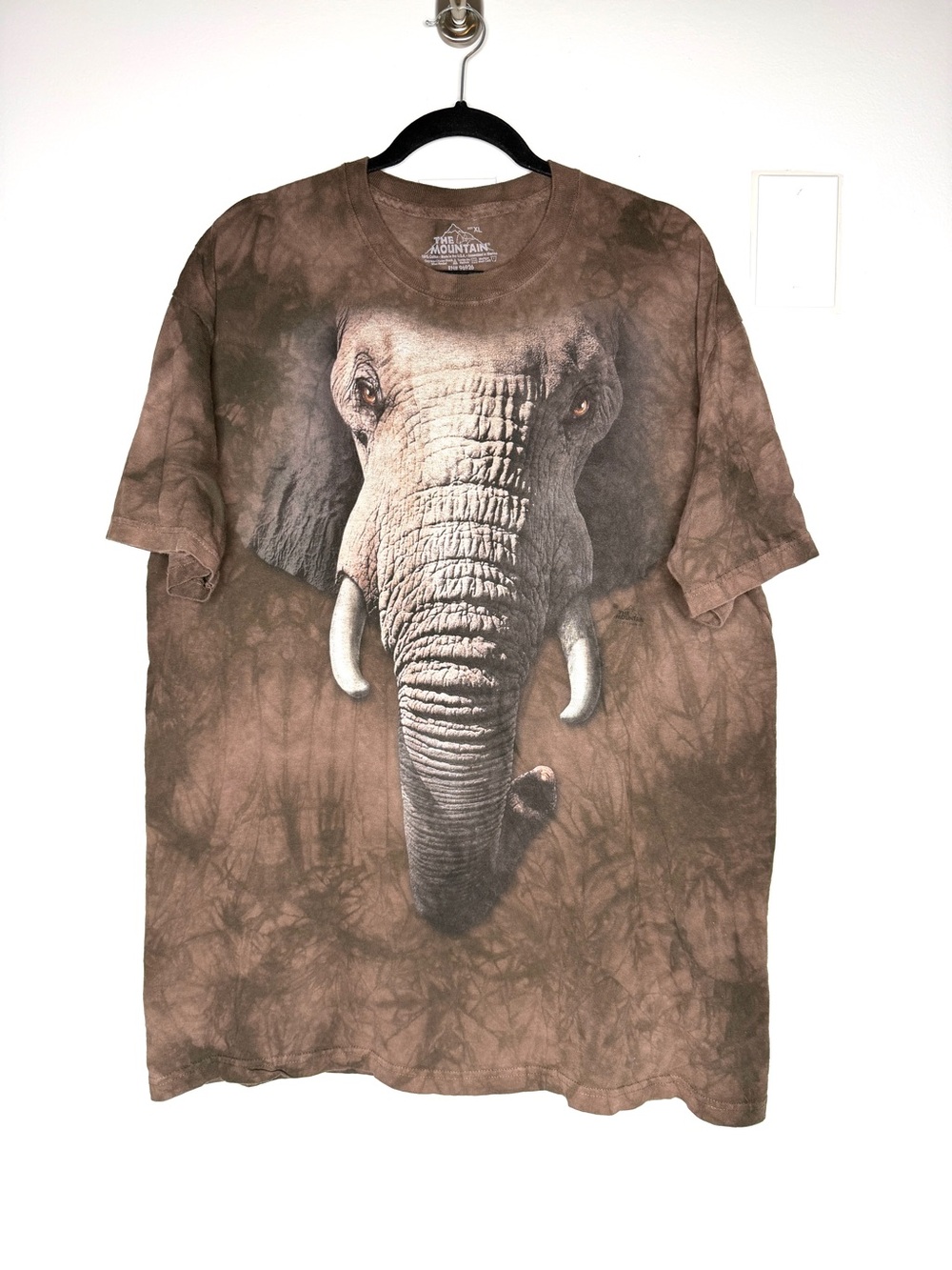 The Mountain Elephant Face Graphic Classic Cotton T-Shirt Brown Size XL